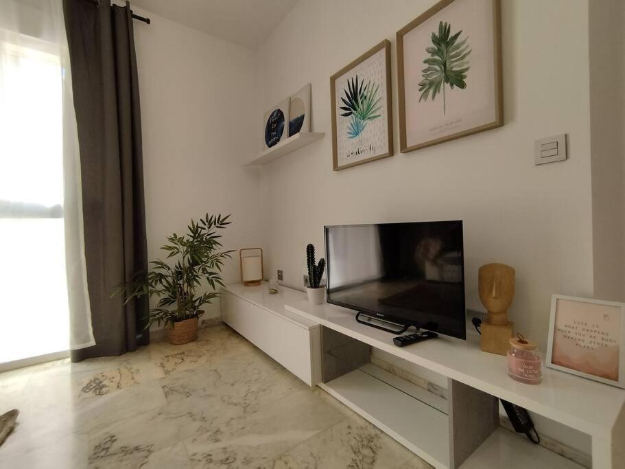 Love Rent4 Malaga Lyli Torremolinos Exterior foto